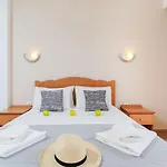 Aperito 3*