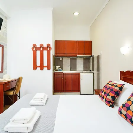 Aperito Hotel apartamentowy Potos